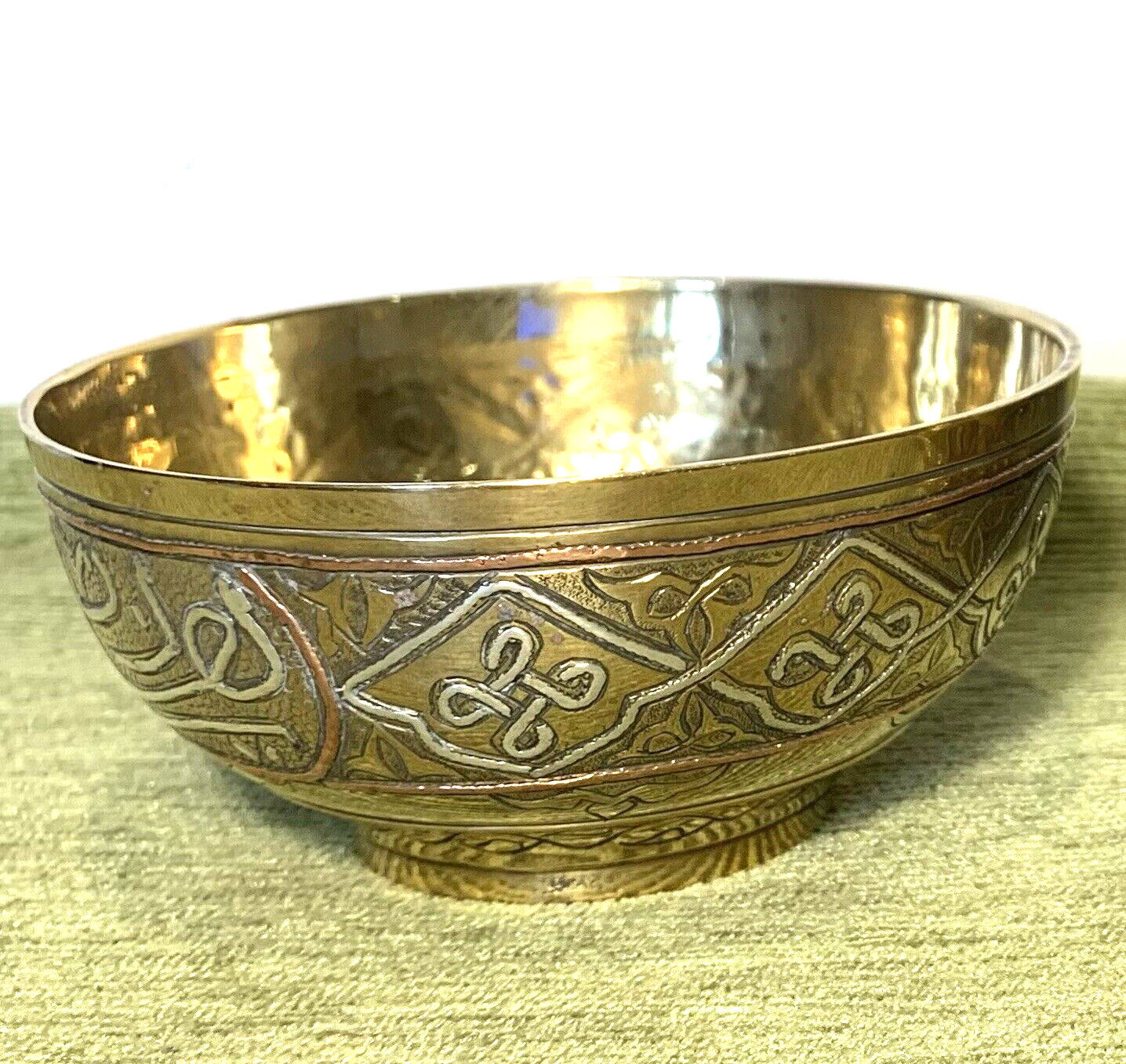 Antique Pair of Syrian Islamic Brass Bowls with Copper & Silver Inlay Decoration