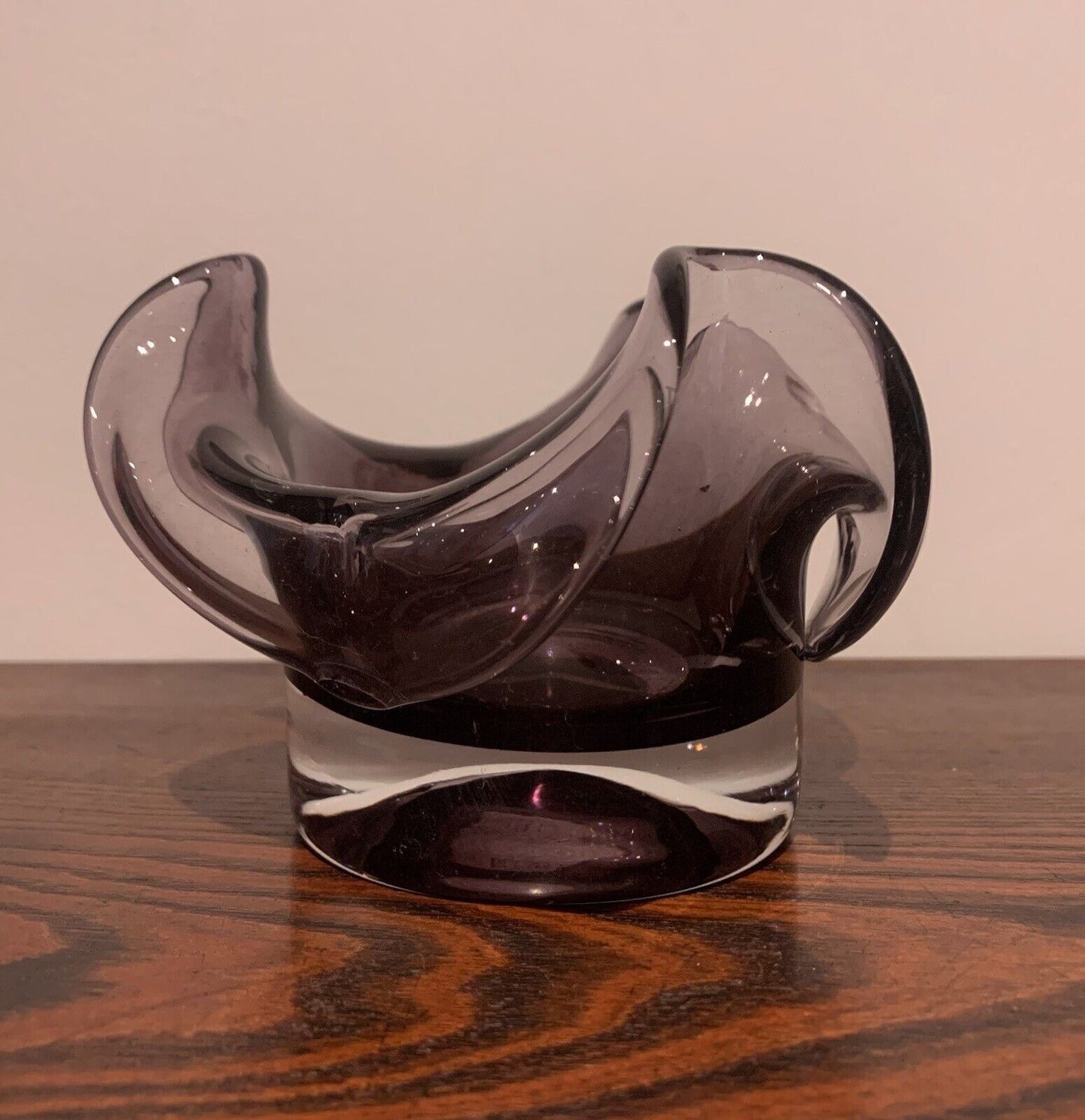 Beautiful Vintage Murano Amethyst Glass Handkerchief Bowl