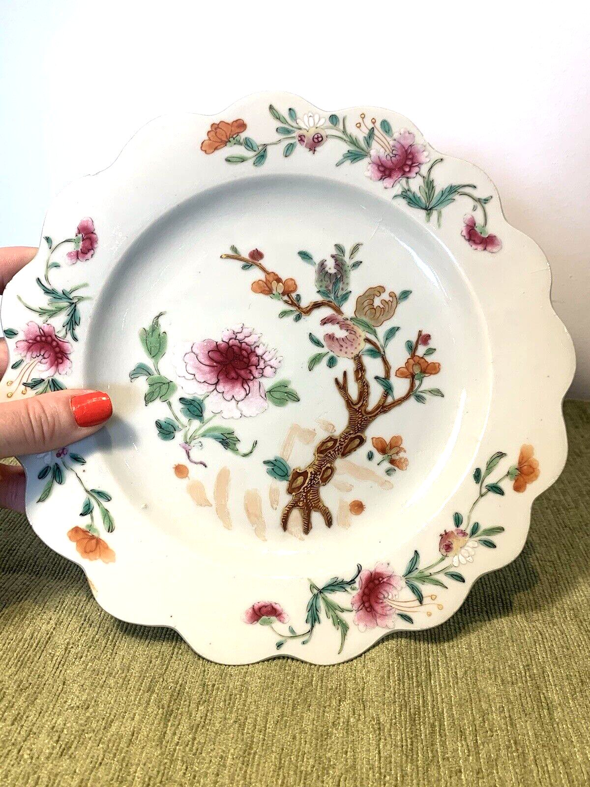 Antique Chinese 18th Century Qianlong Famille Rose Porcelain Plate, Qing Dynasty