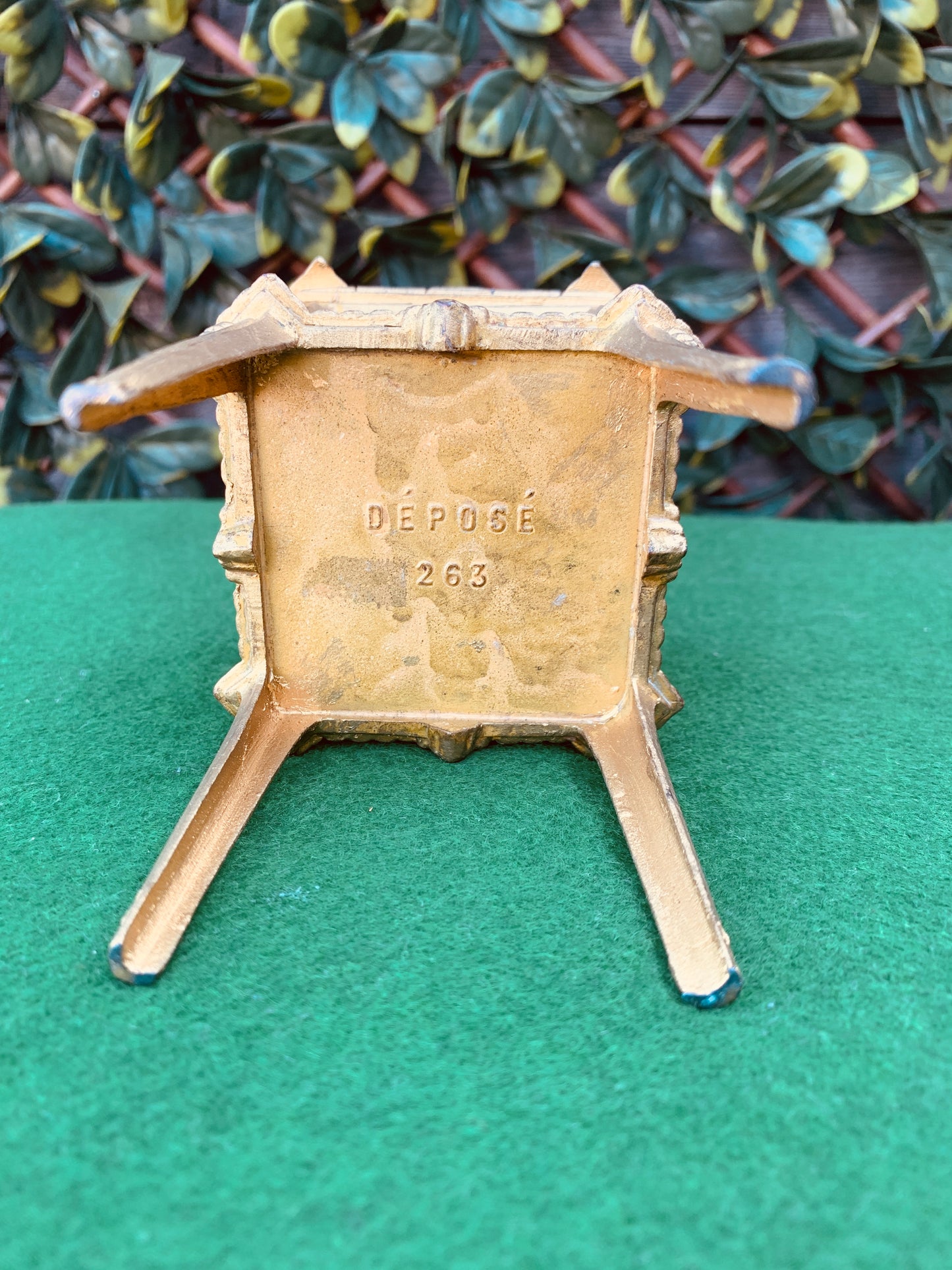 Beautiful Antique Napoleon III (1852-1870)Tiny Regule Jewellery Trinket Box/Chest Silk Interior