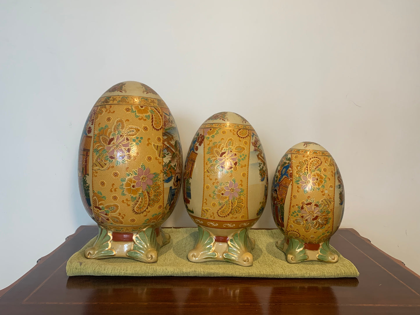 Three Vintage Japanese Hand Painted Satsuma Style Eggs. 3 Graduated Satsuma Style Decorated Eggs, Ostrich Egg Type