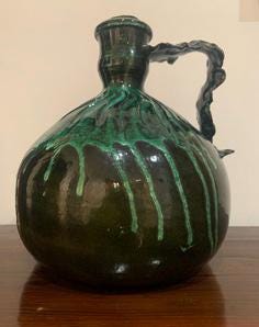Antique Green Glazed Flagon with Seal Bearing Royal Coat of Arms of England Three Lions