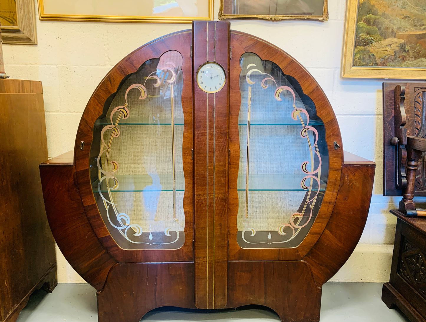 1930s Art Deco Cocktail Cabinet Curved Walnut Bar With Etched Glass & Integrated Smiths Clock