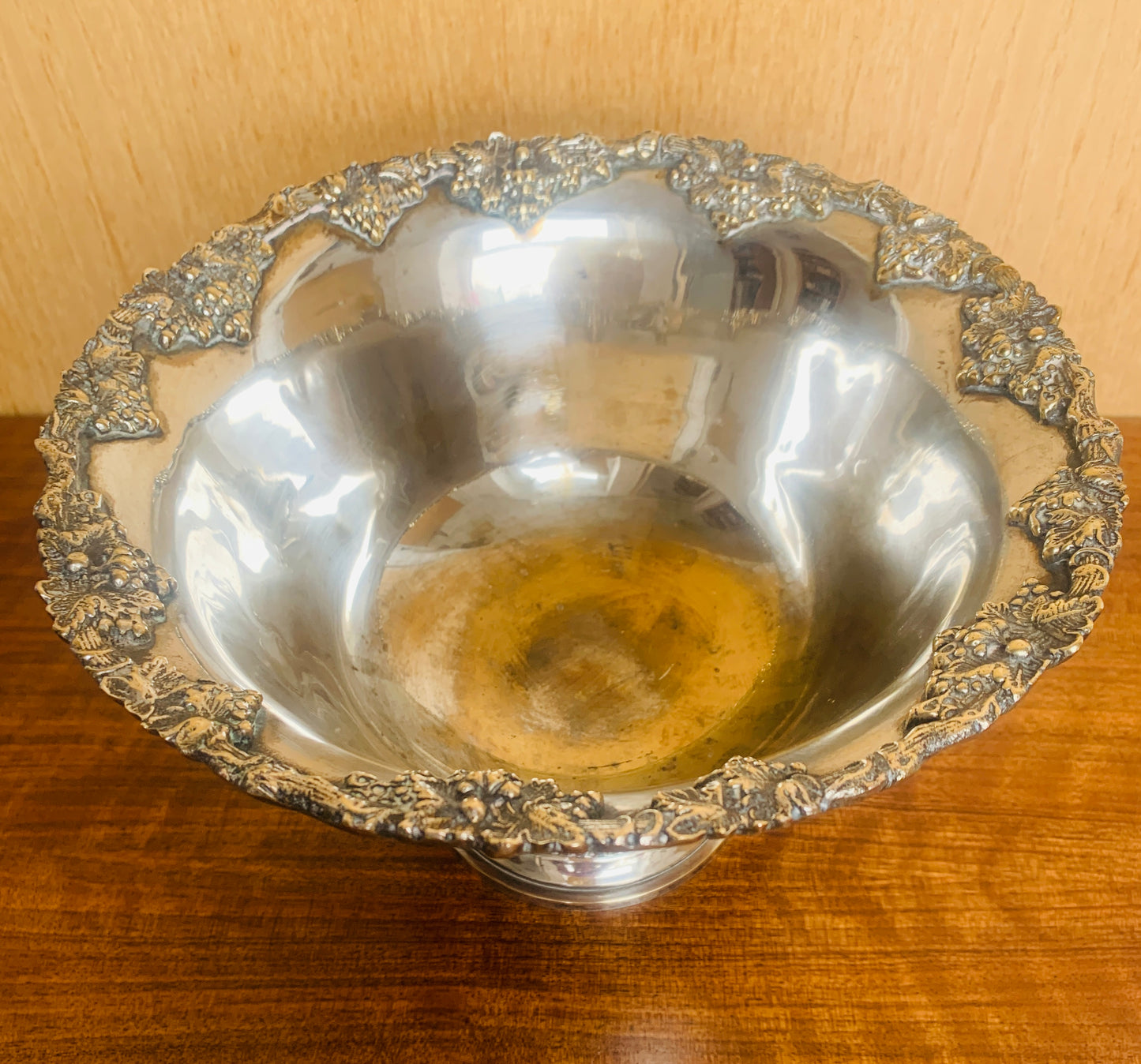 Ornate Antique Silver Plated Pedestal Centrepiece Bowl (c 1880 -1910)