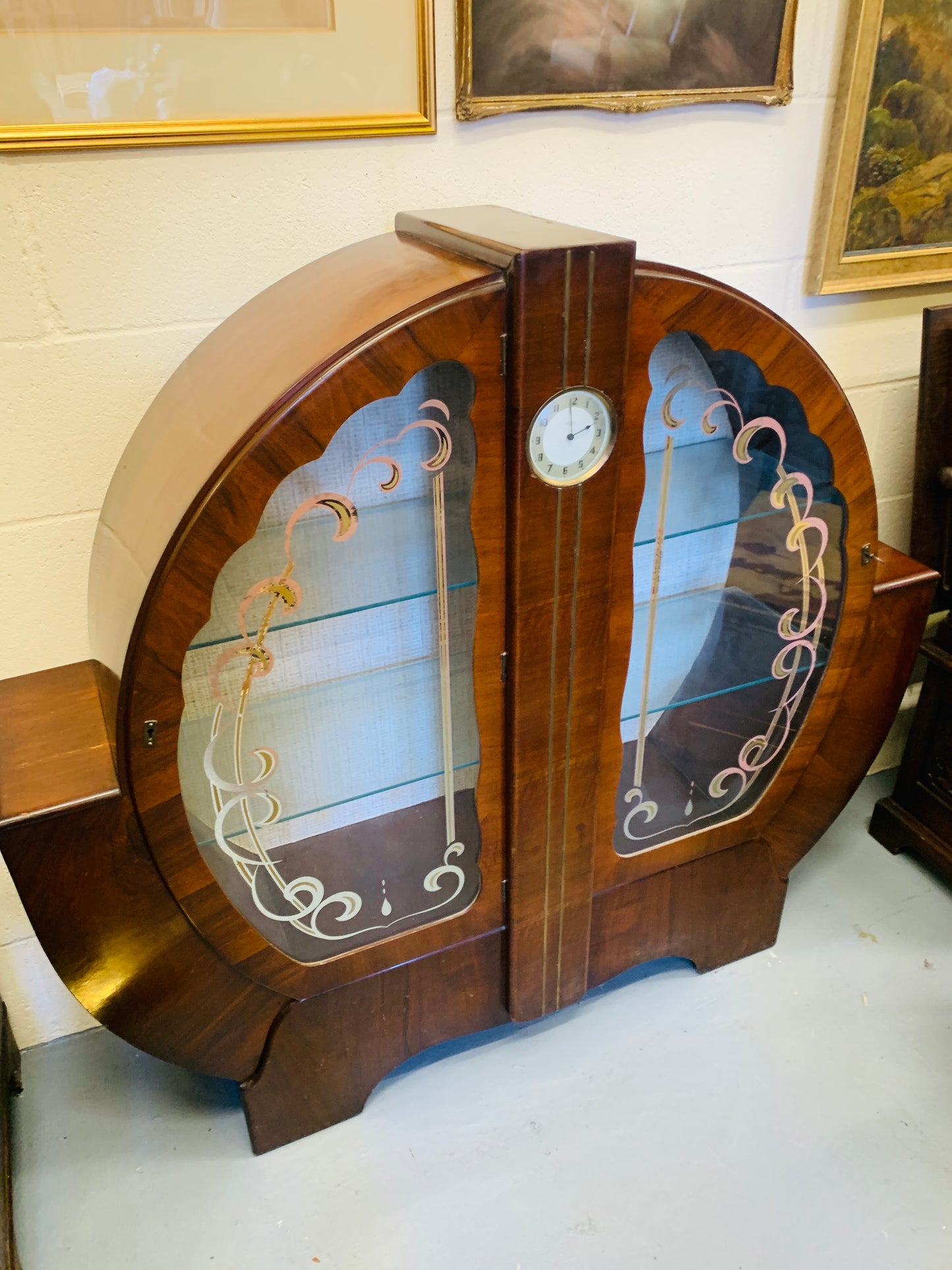 1930s Art Deco Cocktail Cabinet Curved Walnut Bar With Etched Glass & Integrated Smiths Clock