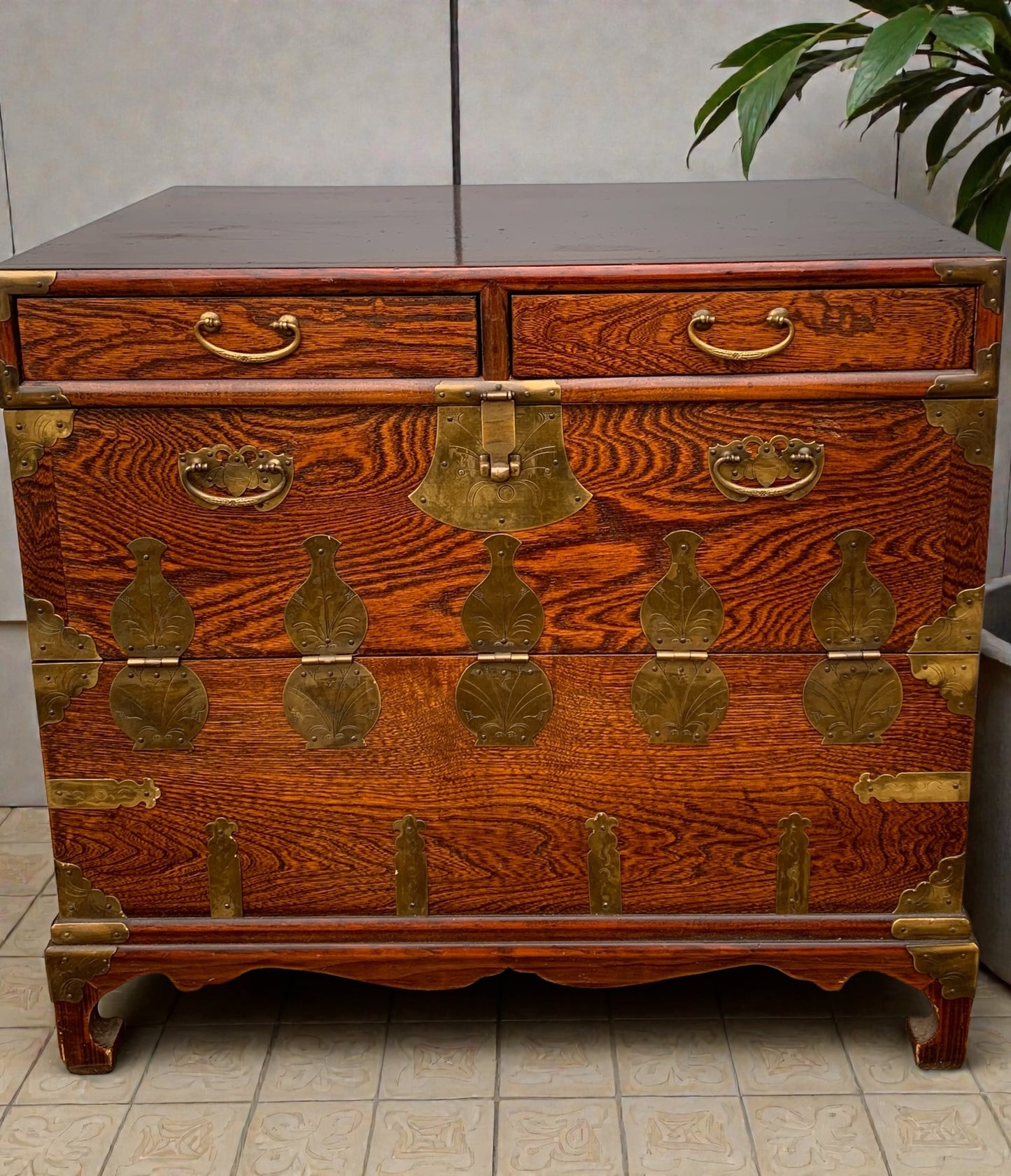 Antique Korean Bandaji / Tansu Chest with Working Fish Lock and Hanji Calligraphy Lining