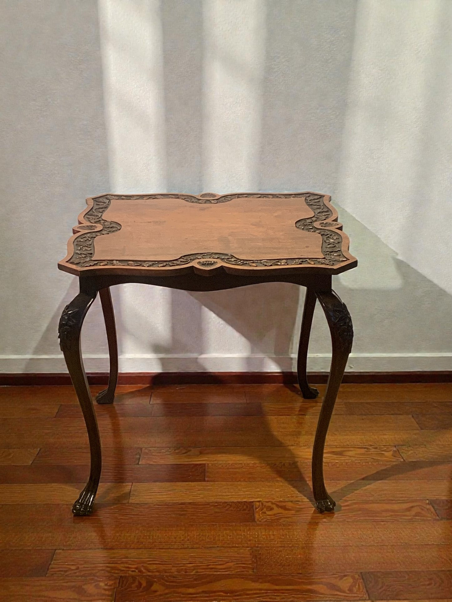 Exquisite Late Georgian/Early Victorian Oak Centre/Window Table with Acorn & Oak