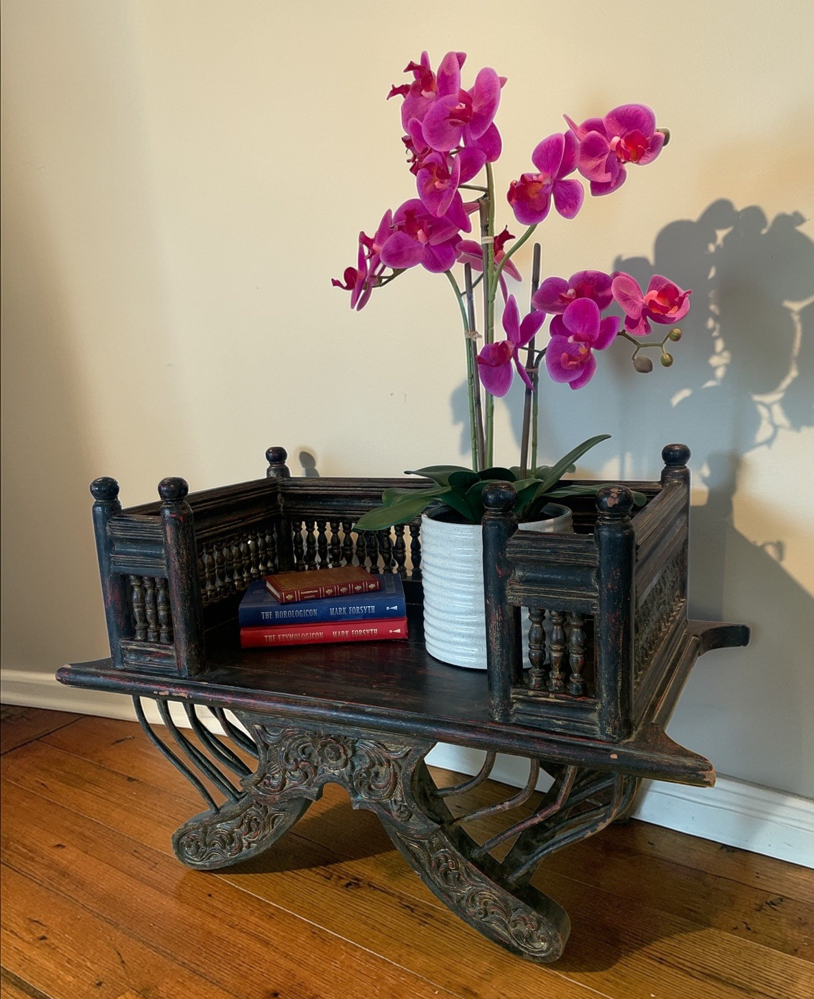 Rare 19th-Century Burmese "Single-Rider" Howdah - Carved Lacquered Elephant Seat