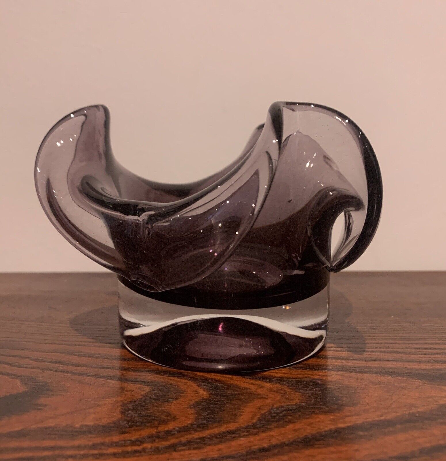 Beautiful Vintage Murano Amethyst Glass Handkerchief Bowl
