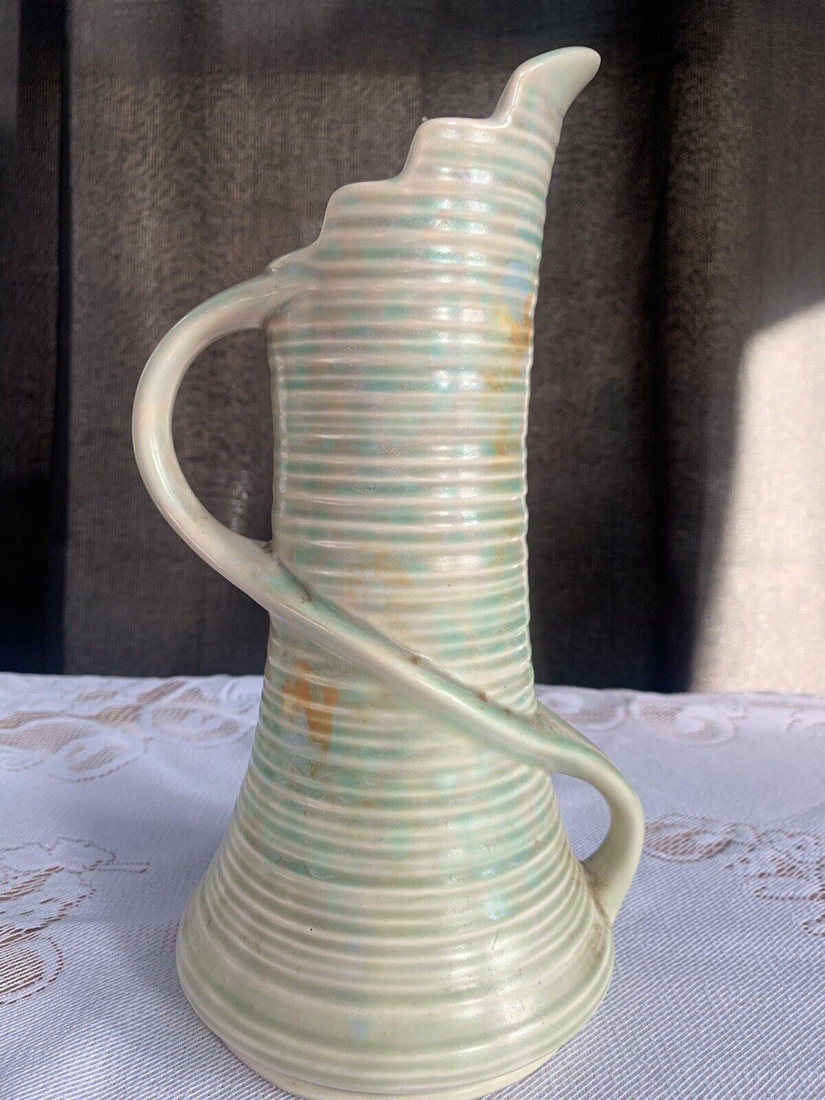 Beautiful 1930's Beswick ware art deco jug/ewer with twist handle