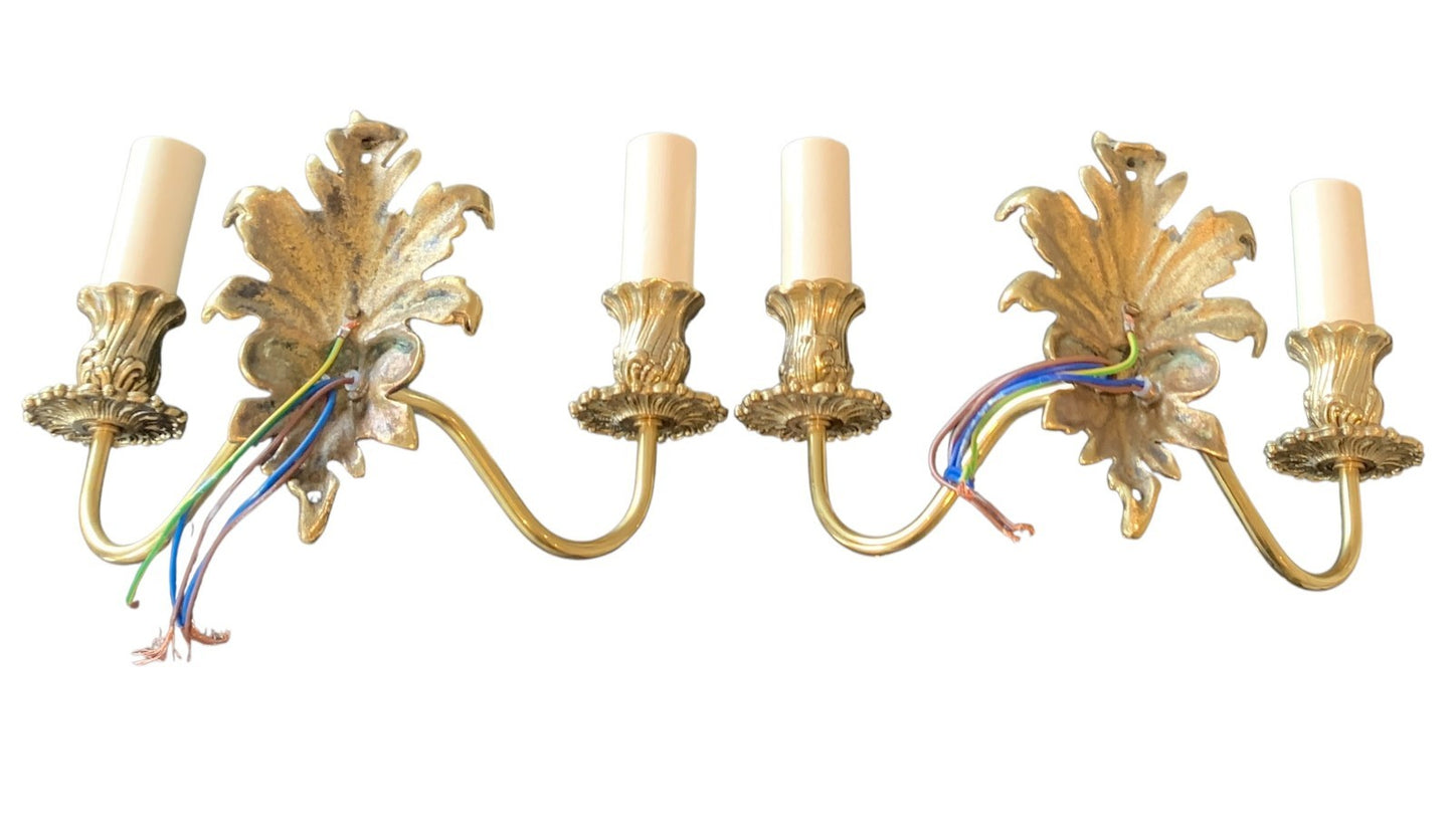 Pair of Impex Lighting ‘Dauphine’ Solid Brass Twin Wall Lights – Small Leaf Desi