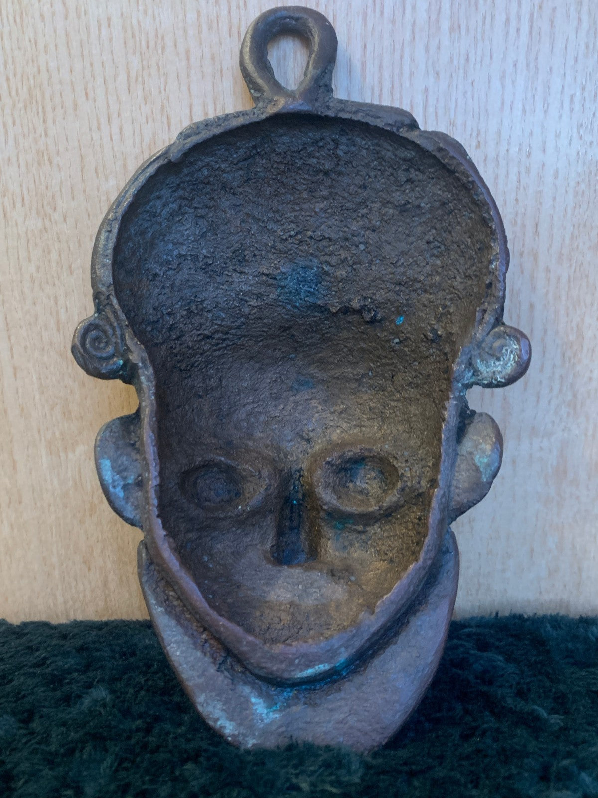 Antique / Vintage West African Bronze Ceremonia Pendant Plaque – Edo/Benin Style