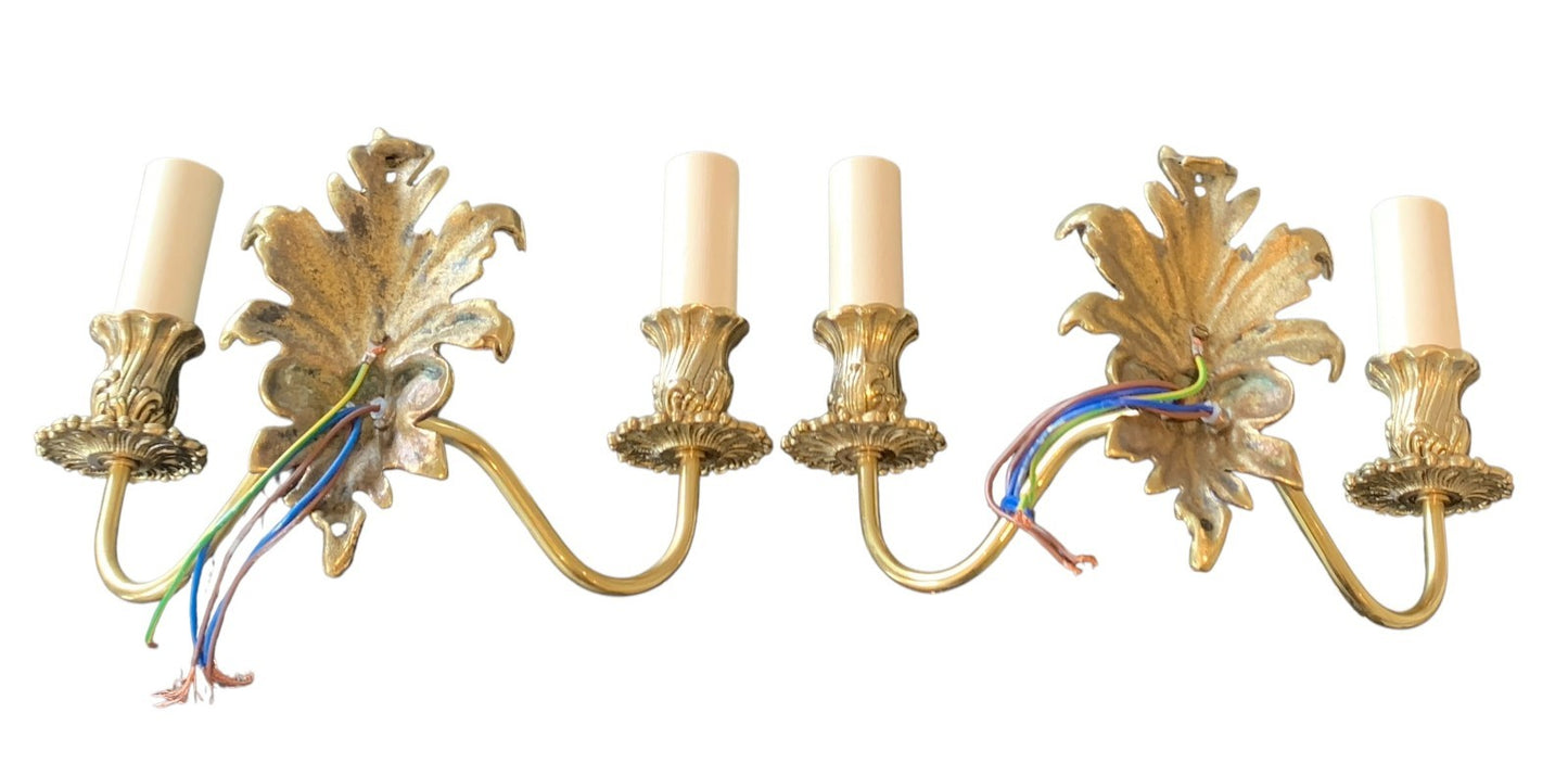 Pair of Impex Lighting ‘Dauphine’ Solid Brass Twin Wall Lights – Small Leaf Desi