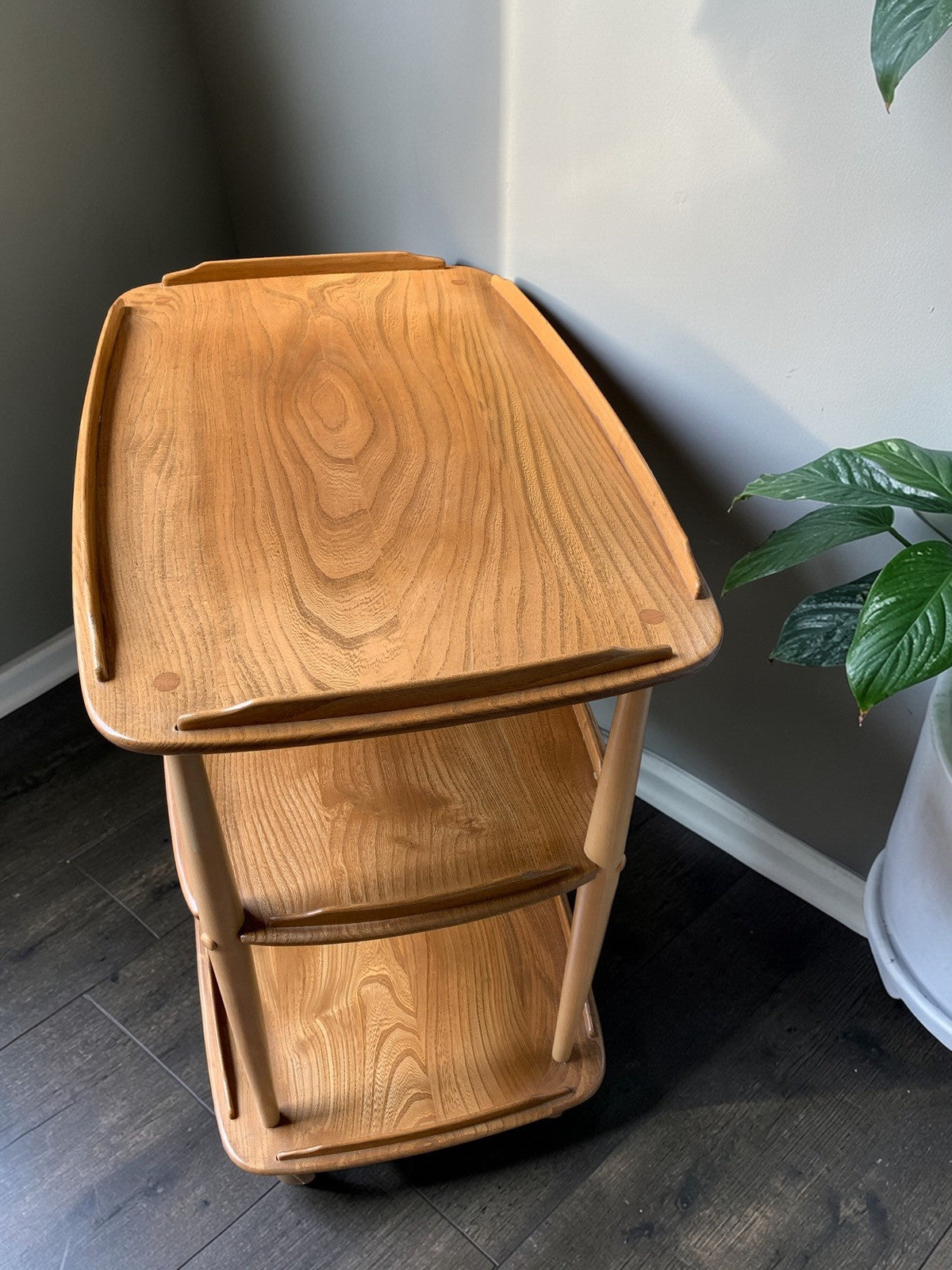 Vintage MCM Ercol Windsor Model 458 Three-Tier  Cart /Trolley – Light Blonde Elm