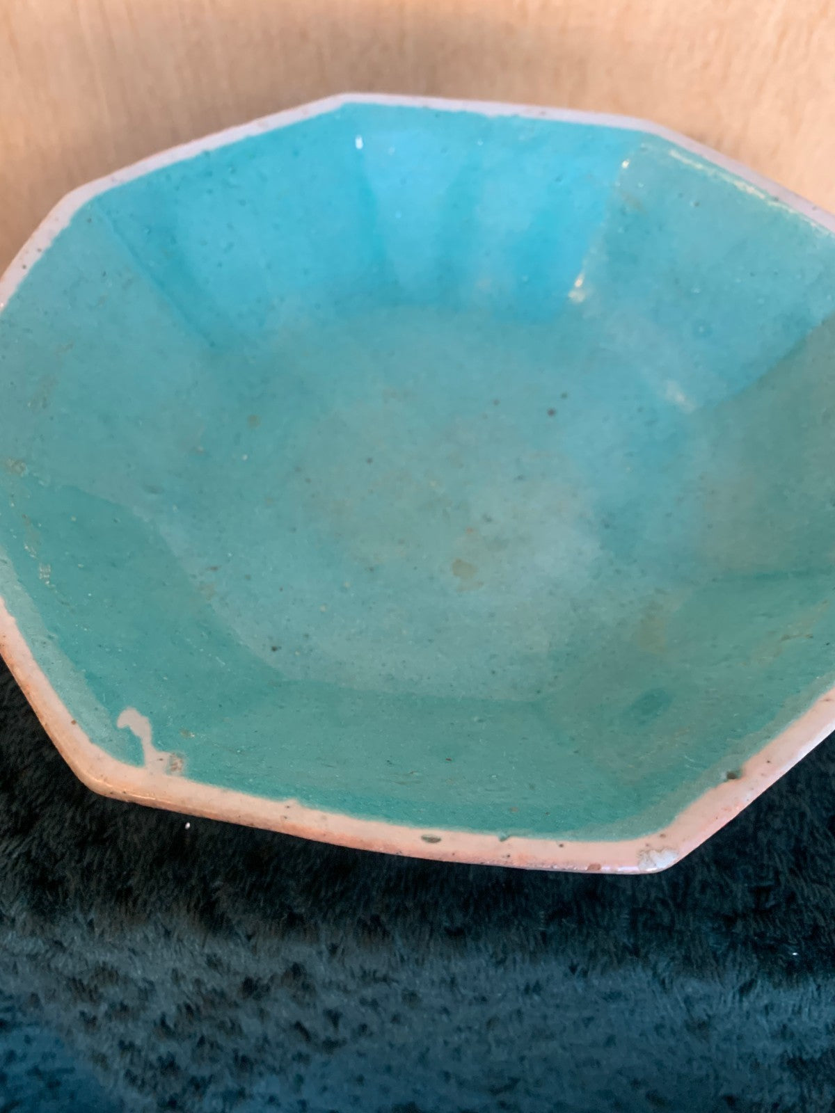 Antique Chinese Octagonal Pedestal Bowl Famille Verte / Yellow Clouds Motif