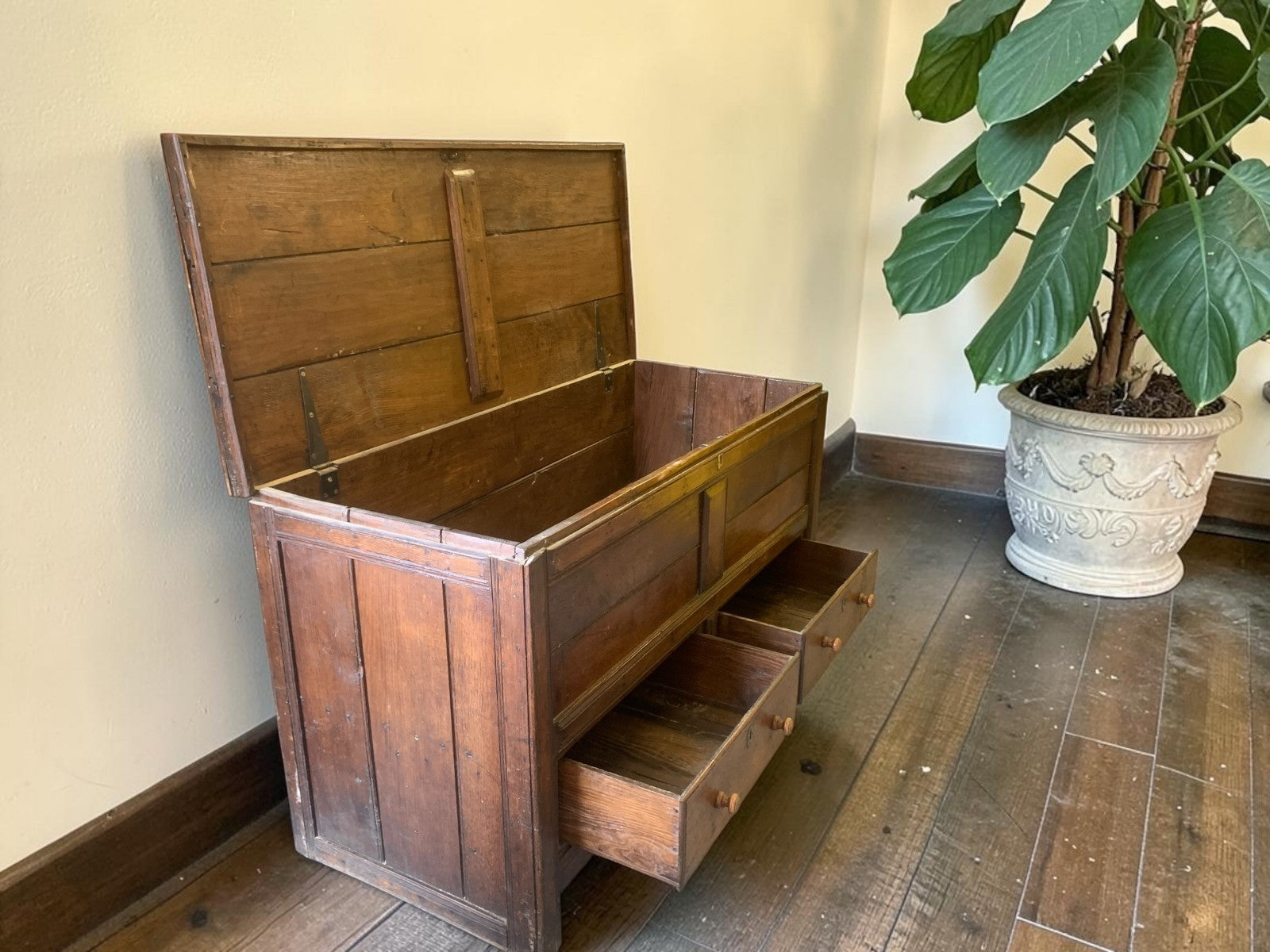 Antique Georgian Oak Mule Chest Blanket Box Drawers Coffee Table Trunk c.1800