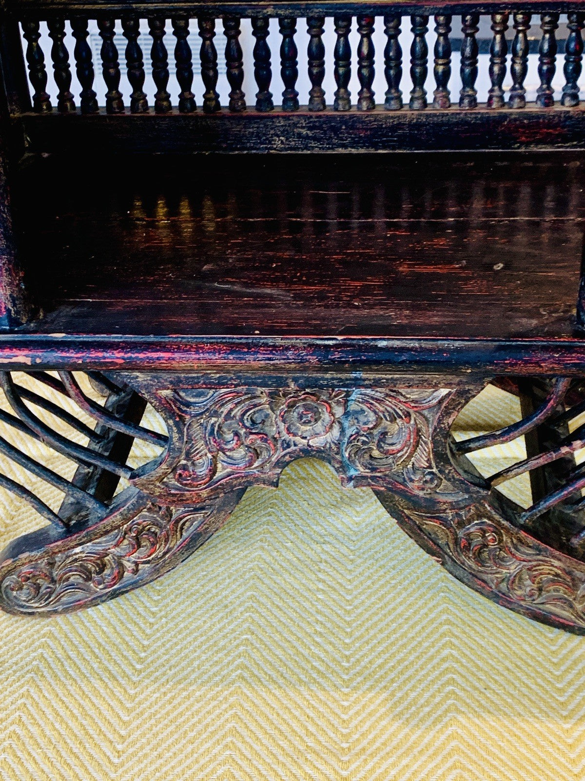 Rare 19th-Century Burmese "Single-Rider" Howdah - Carved Lacquered Elephant Seat