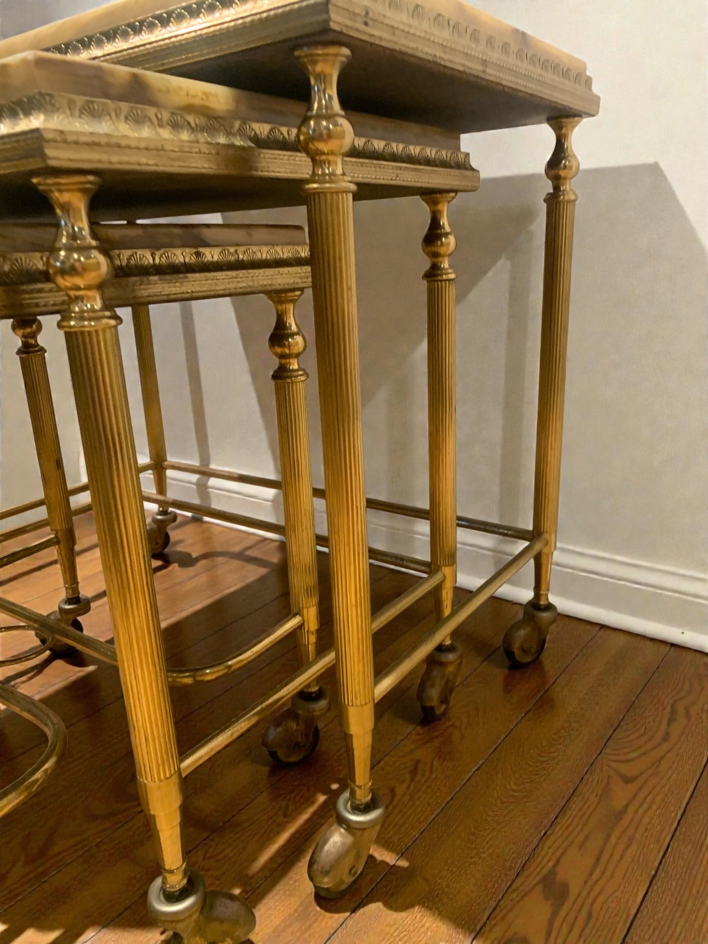 Elegant French Brass and Onyx Nesting Tables, Holllywood Regency Style. 1950's