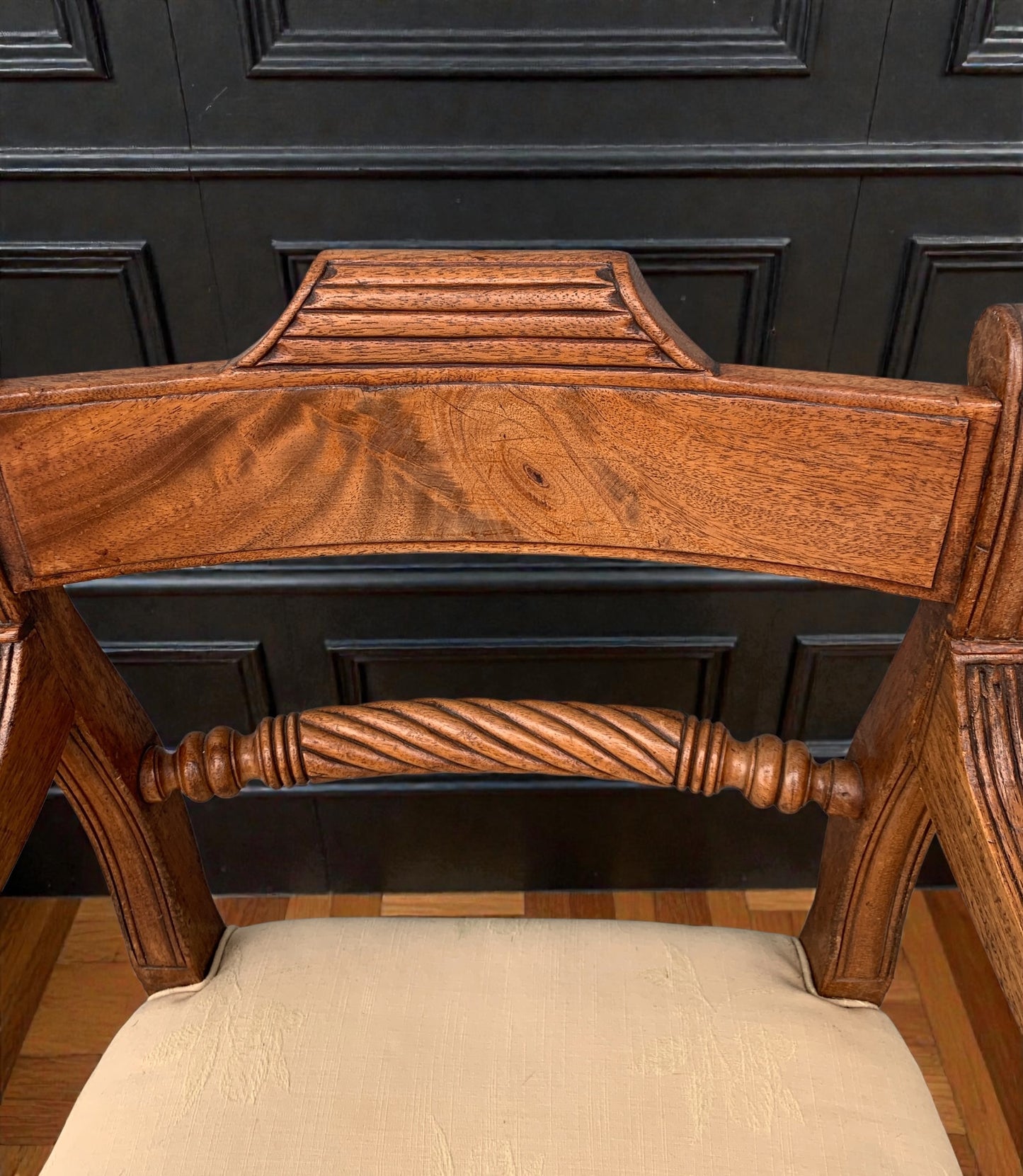 Antique Regency Period (1811-1820) Mahogany Elbow Chair