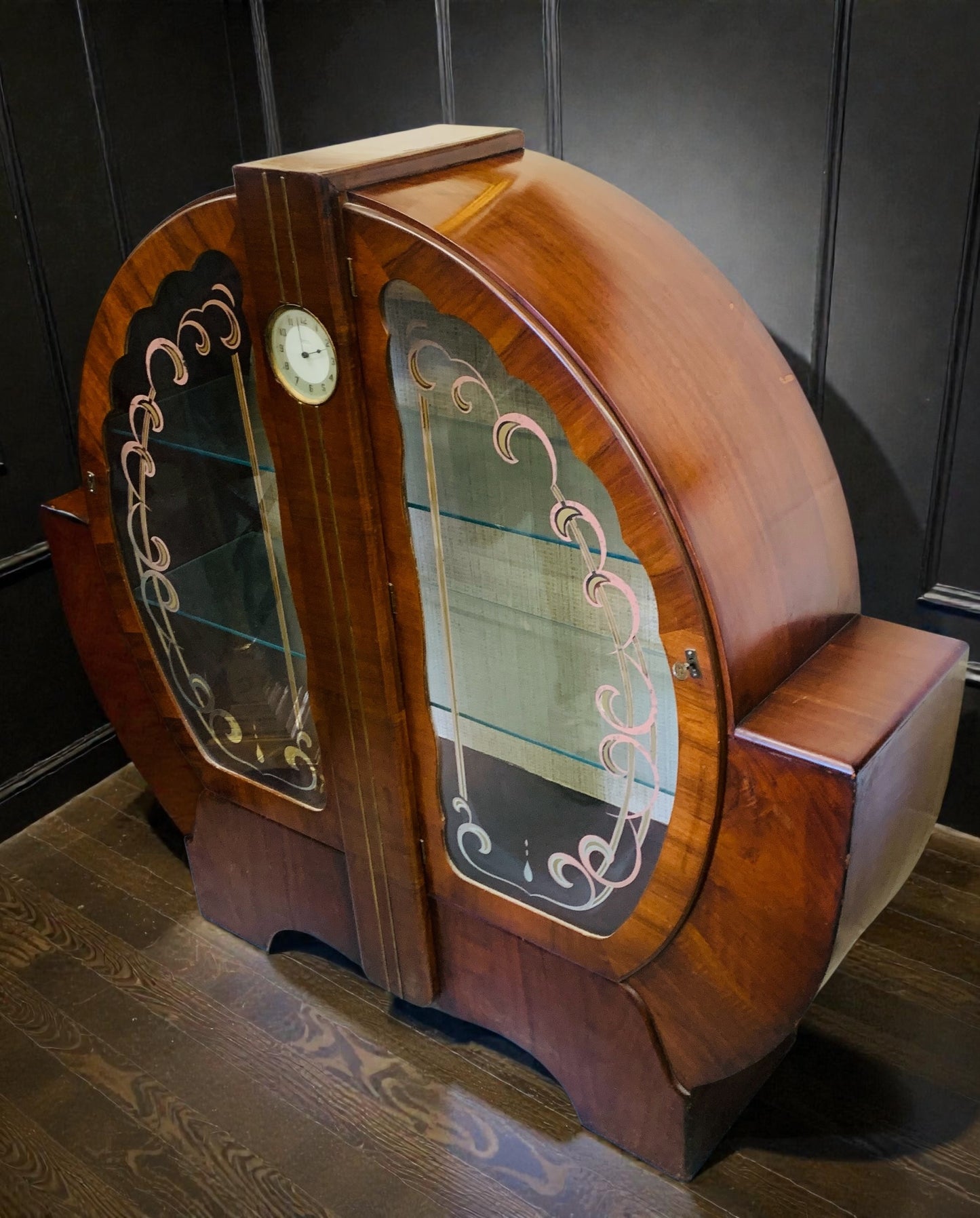 1930s Art Deco Cocktail Cabinet Curved Walnut Bar With Etched Glass & Integrated Smiths Clock