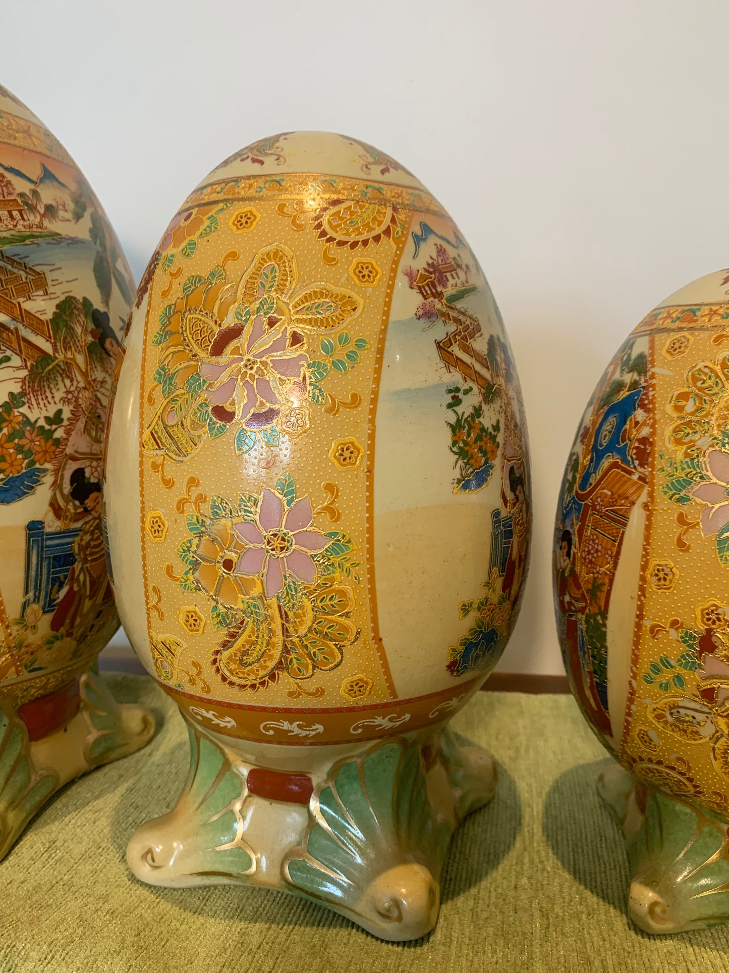 Three Vintage Japanese Hand Painted Satsuma Style Eggs.  3 Graduated Satsuma Style Decorated Eggs, Ostrich Egg Type