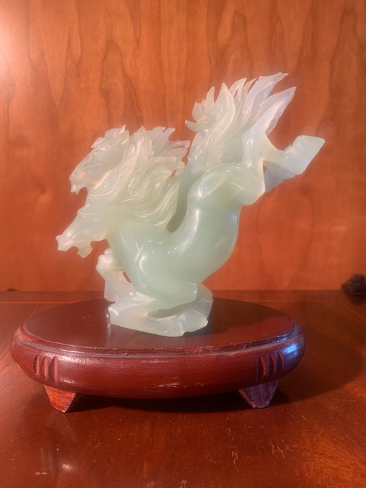 Beautiful Vintage Chinese Carved New Jade/Bowenite Wild Horses on Wooden Stand