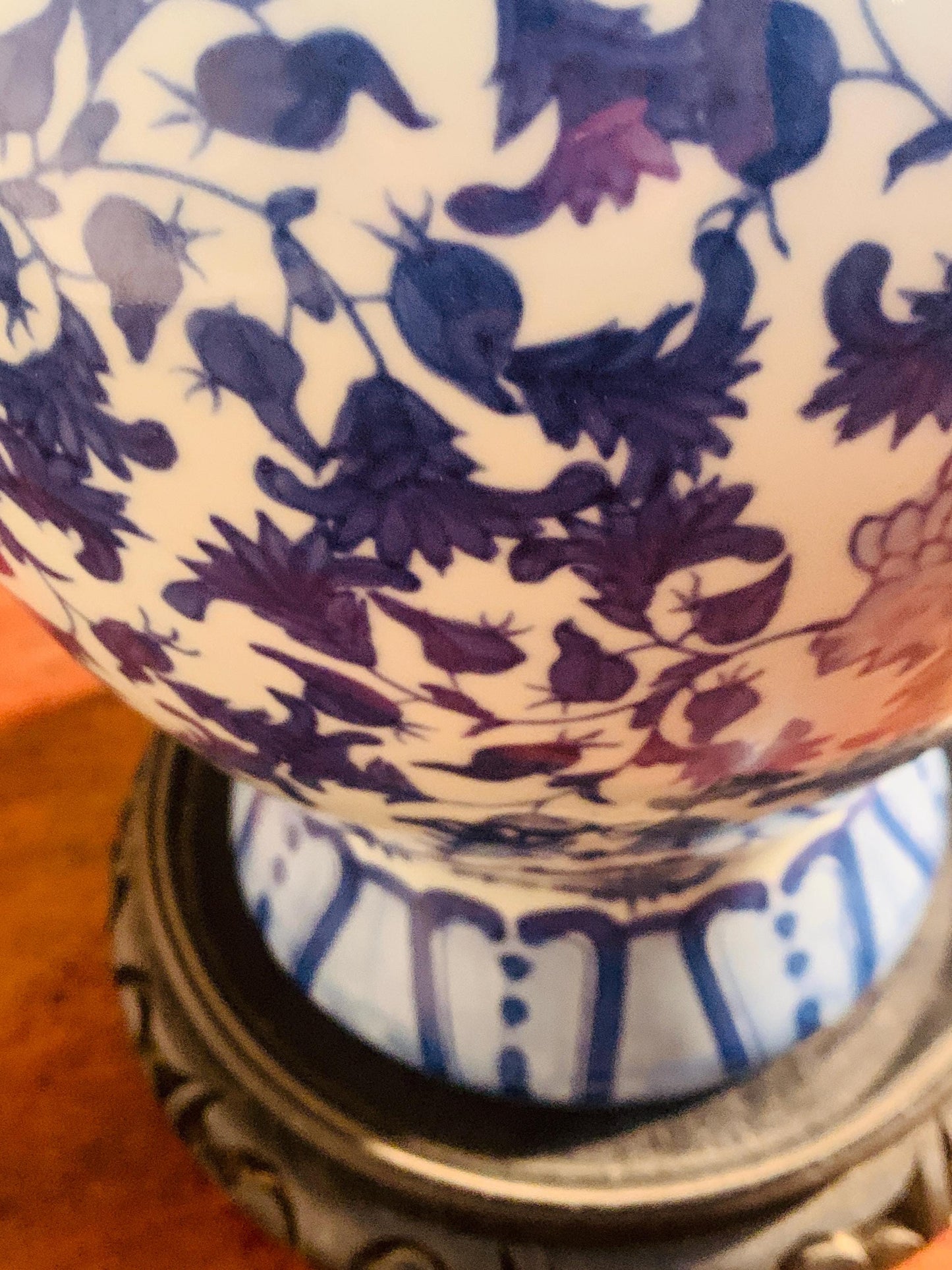 Vintage Chinese Blue & White Temple Jar with Lid/Cover, Very Good Condition, No Chips or Cracks