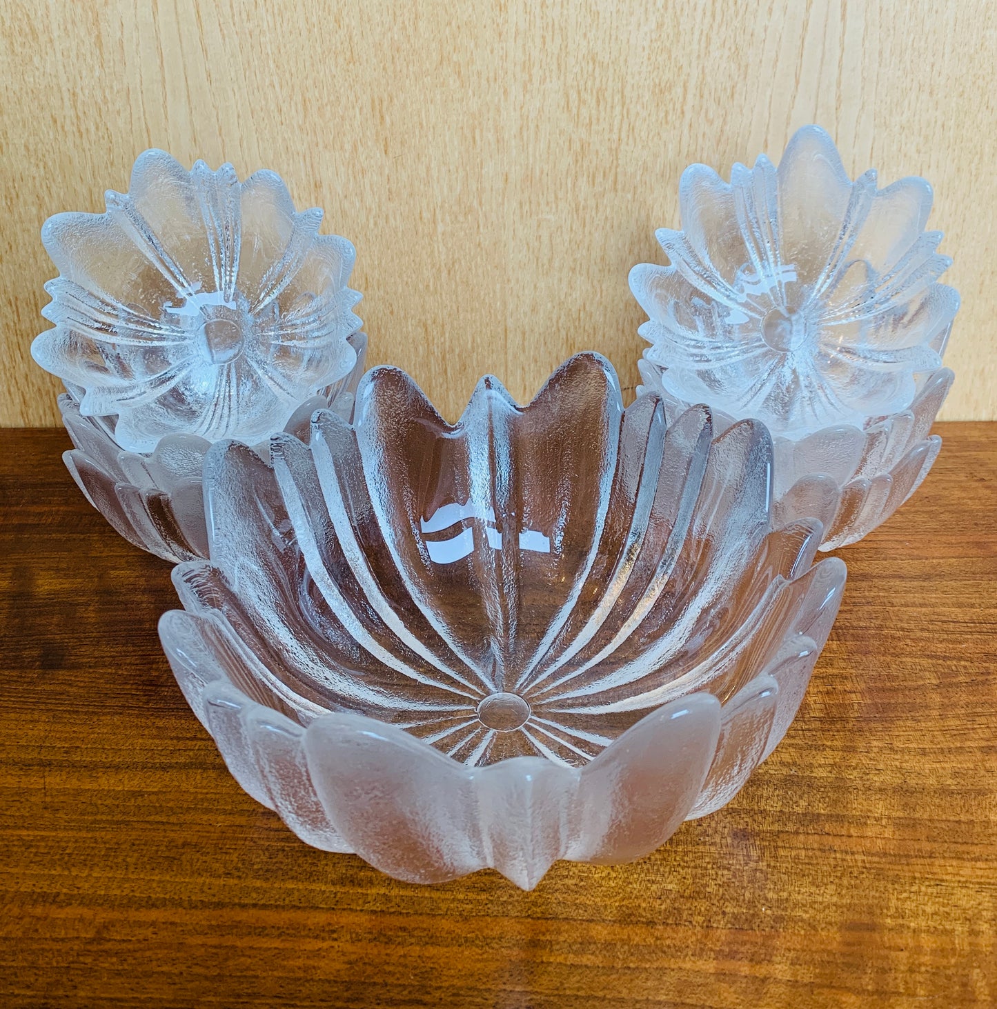 Complete Set Vintage Dartington Lead Crystal Frank Thrower ‘Hollywood’ Petal Dishes