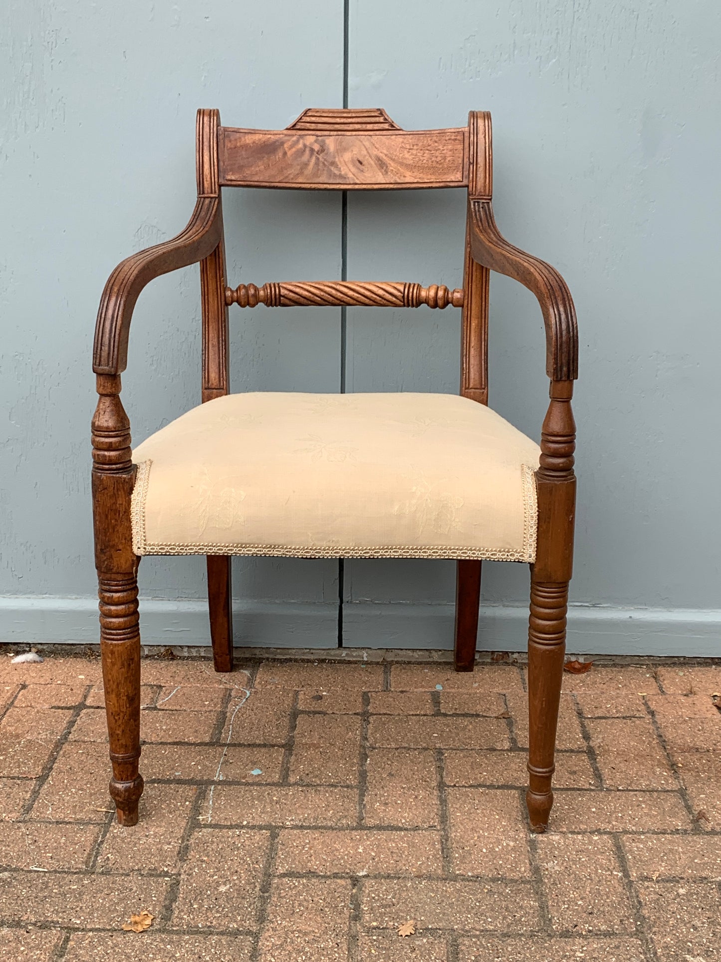 Antique Regency Period (1811-1820) Mahogany Elbow Chair