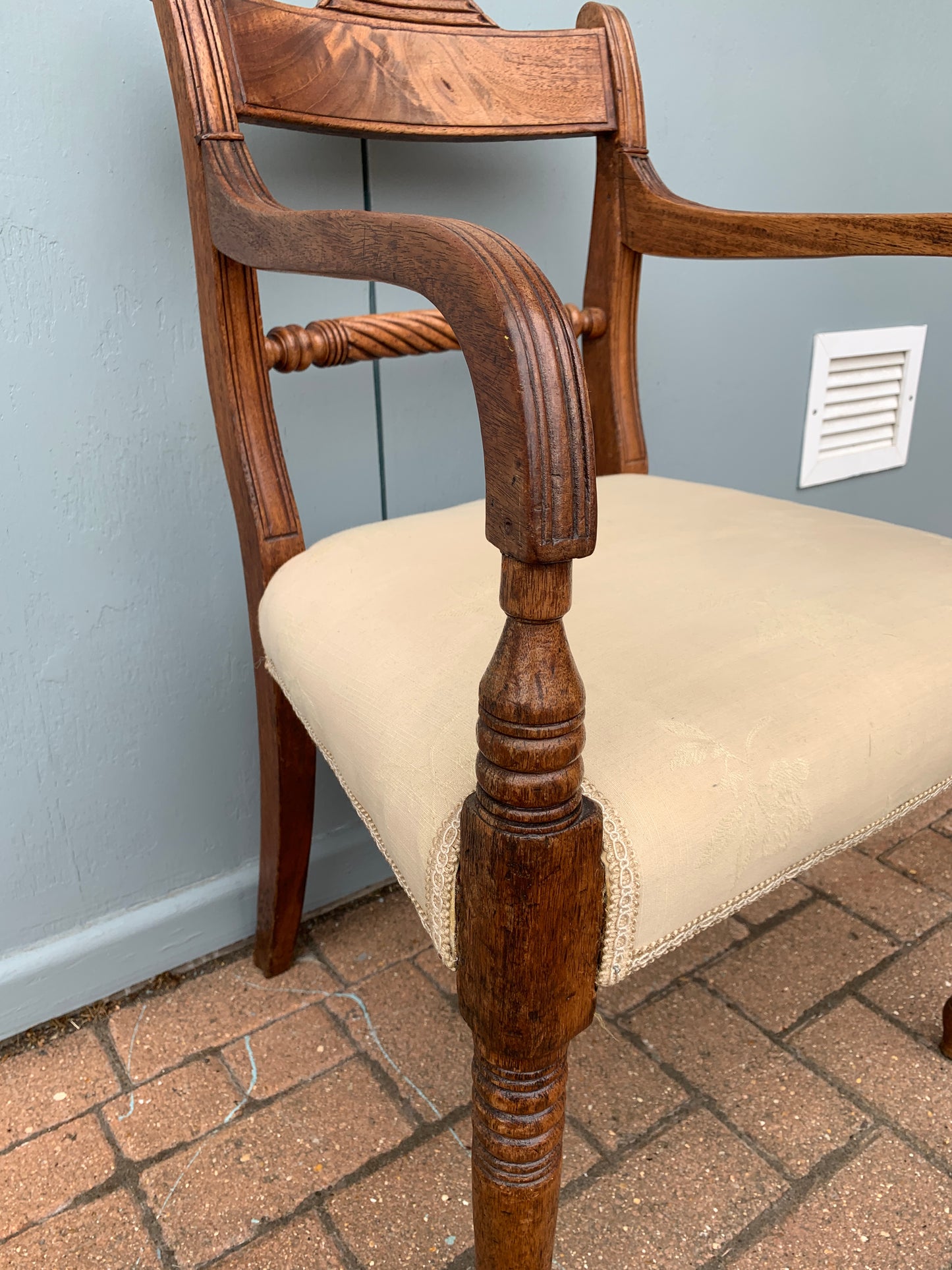 Antique Regency Period (1811-1820) Mahogany Elbow Chair