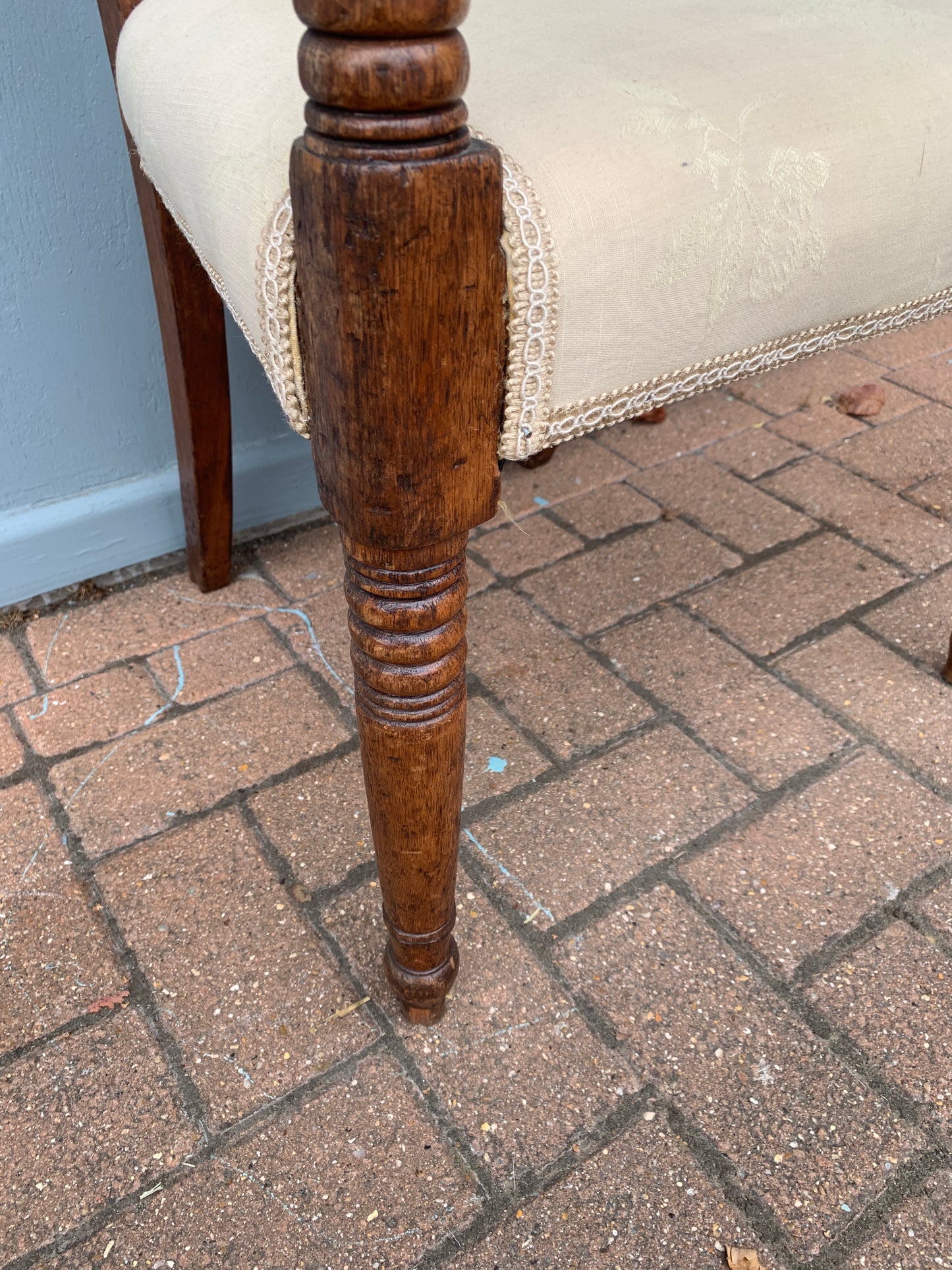 Antique Regency Period (1811-1820) Mahogany Elbow Chair
