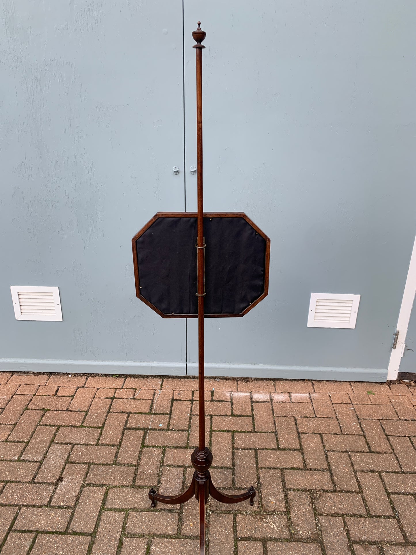 Antique Regency-Period (1820)Rosewood Pole Screen, Needlepoint Tapestry Panel.