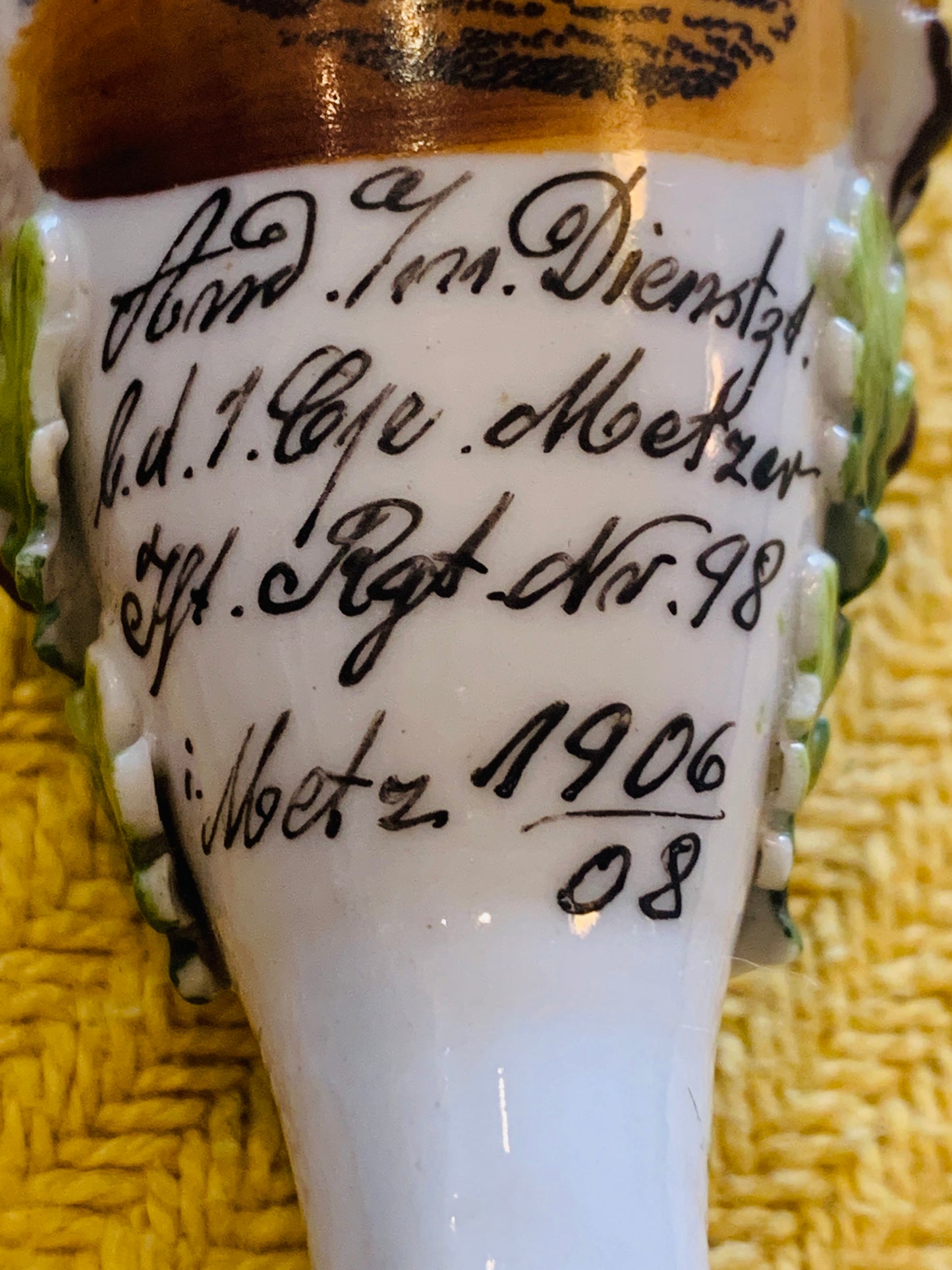 Antique German RESERVIST PIPE WITH PORCELAIN PIPE BOWL - 'RESERVISTENPFEIFE MIT PORZELLAN-PFEIFENKOPF' (1906-1908)